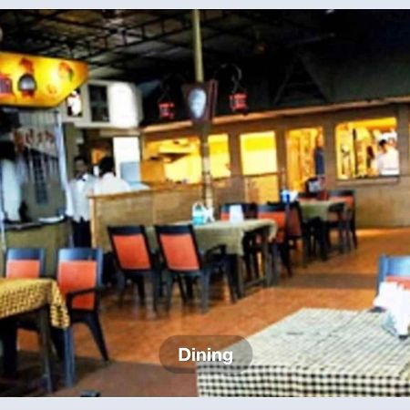 Hotel Sasthapuri Kozhikode Esterno foto