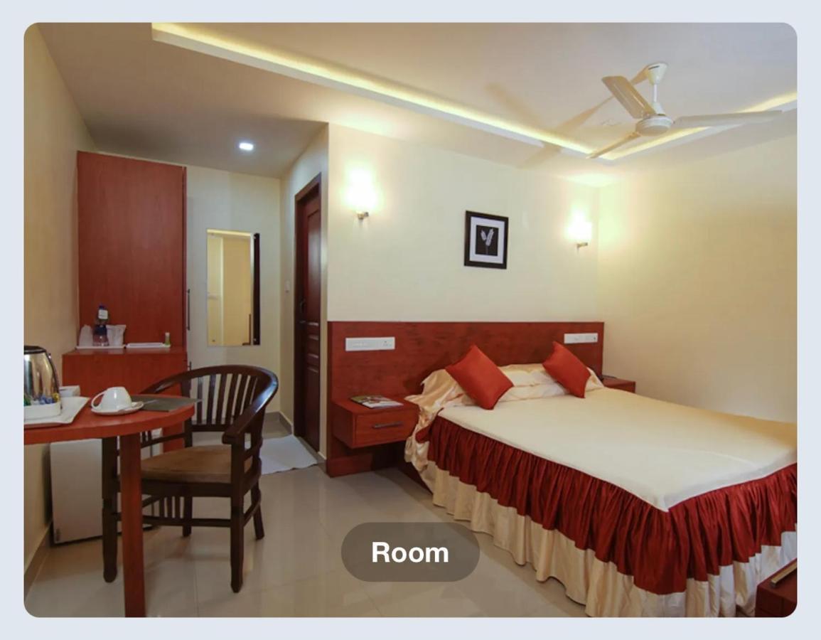 Hotel Sasthapuri Kozhikode Esterno foto